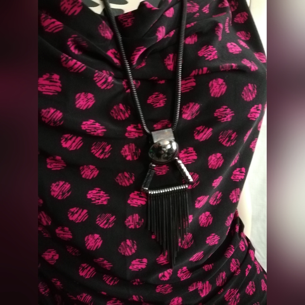 Beautiful top medium - Picture 2 of 4